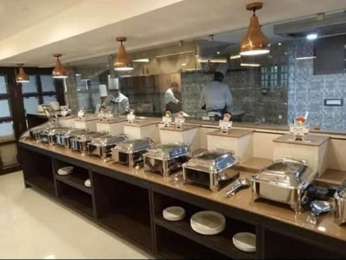 阿兹提酒店 古瓦哈提 外观 照片