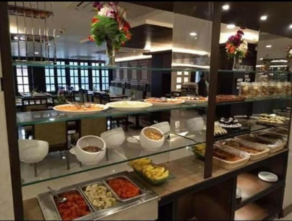 阿兹提酒店 古瓦哈提 外观 照片